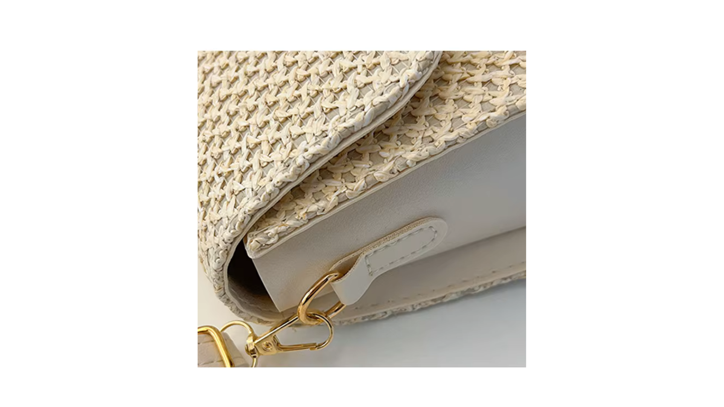 bolsa de ombro Real Gold - dê um brilho a mais nos seus looks